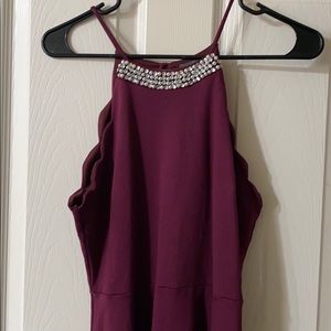 Sleeveless dress, with jewel neckline